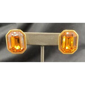 Napier Earrings Amber Glass Faceted Gold Tone Adjustable Clip 1" Dynasty Vtg